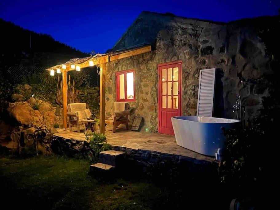 Lilly'S Finca - Romantischter Rueckzugsort - Pool Vilaflor Exteriör bild